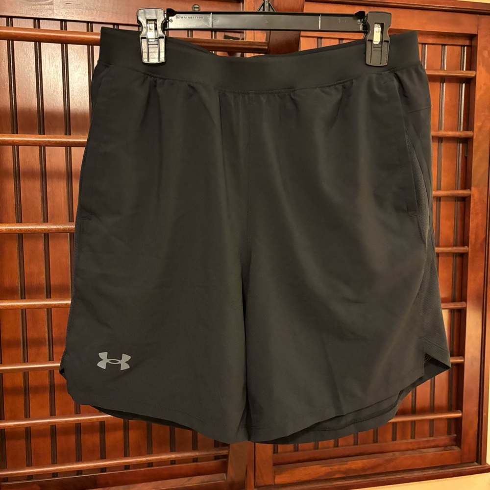 Under Armour Men's Black Shorts
